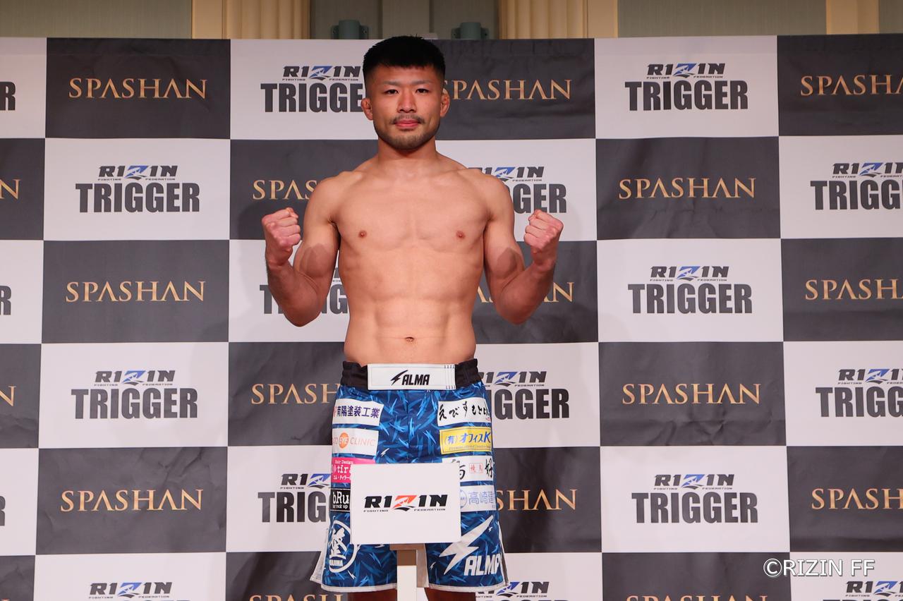 画像 : 2番目の画像 - 「ルイス・グスタボ vs. 矢地祐介含む、全選手が計量クリア！SPASHAN presents RIZIN TRIGGER 3rd 計量結果」のアルバム - RIZIN FIGHTING FEDERATION オフィシャルサイト