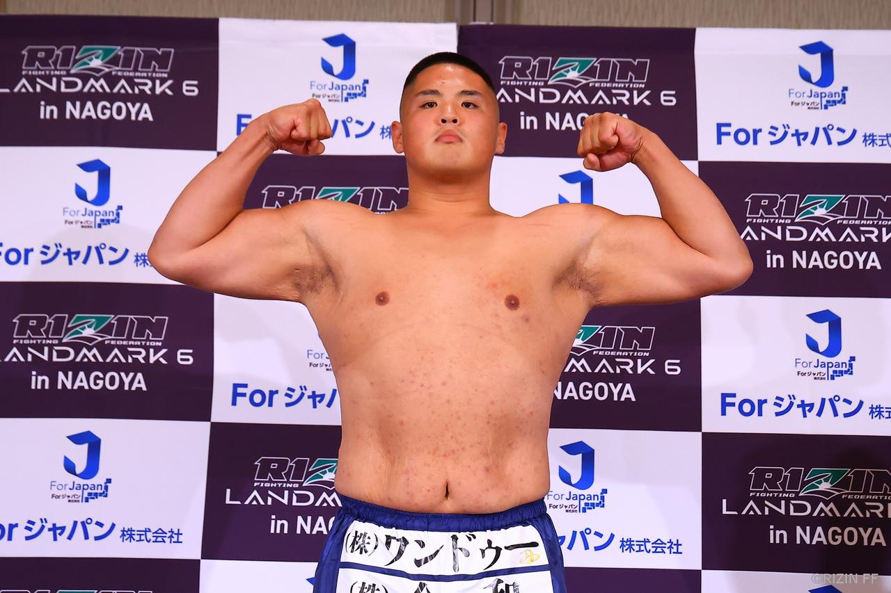 画像 : 2番目の画像 - 第5試合／貴賢神 vs. 荒東“怪獣キラー”英貴 - RIZIN FIGHTING FEDERATION オフィシャルサイト