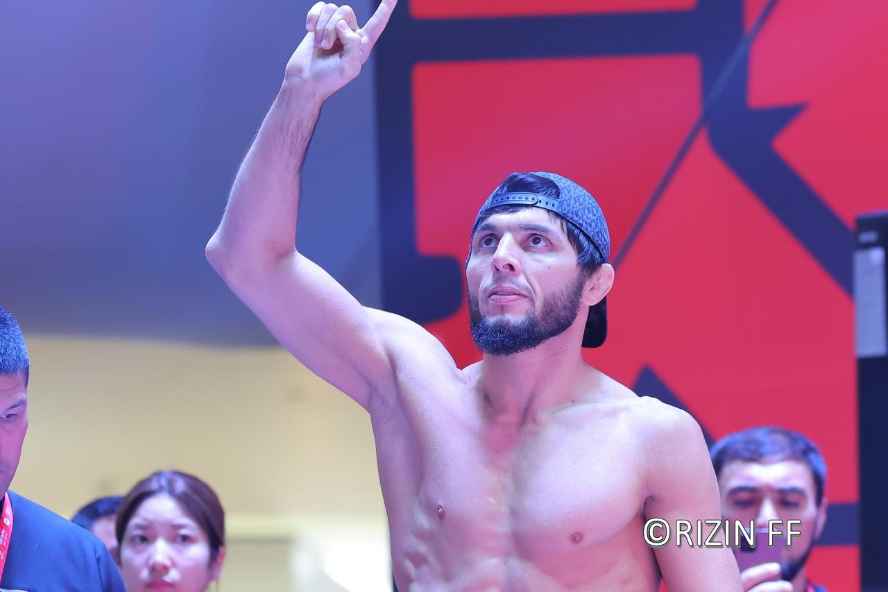 画像 : 2番目の画像 - 第9試合／トフィック・ムサエフ vs. 武田光司 - RIZIN FIGHTING FEDERATION オフィシャルサイト