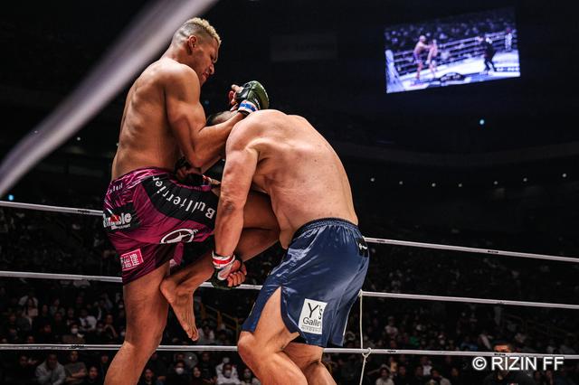 試合結果】RIZIN DECADE「Yogibo presents RIZIN.49」第2試合／貴賢神