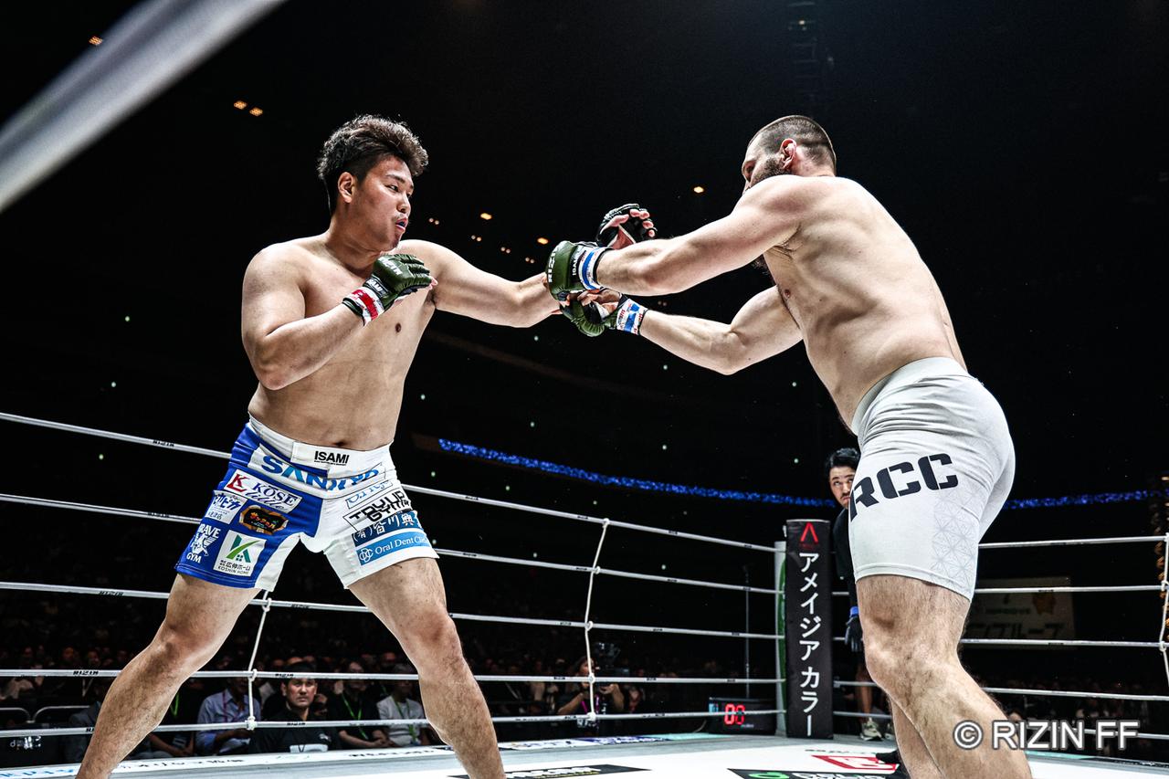 画像1: ROUND 1
