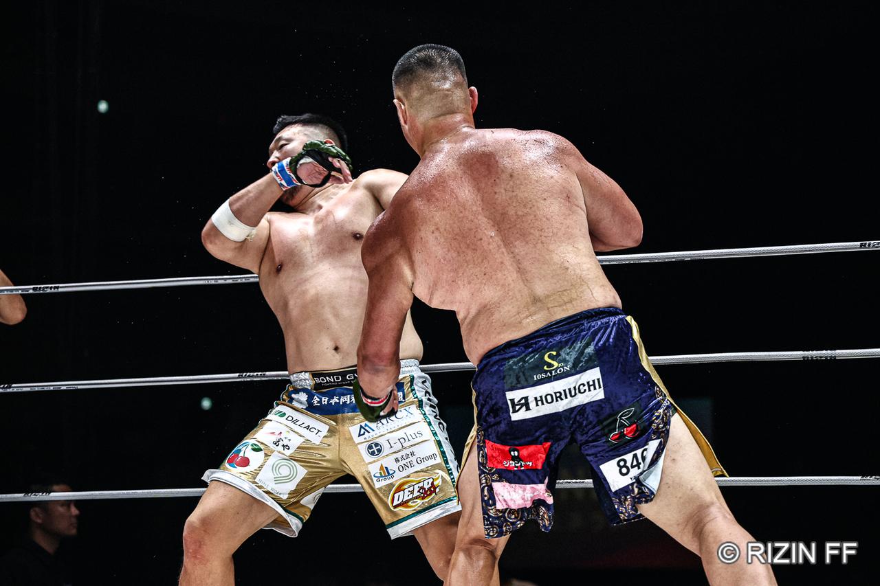 画像1: ROUND 2