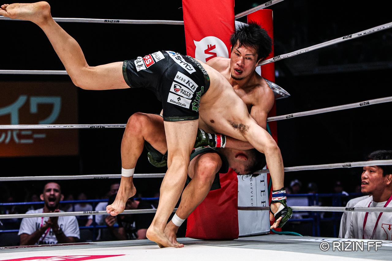 画像3: ROUND 2