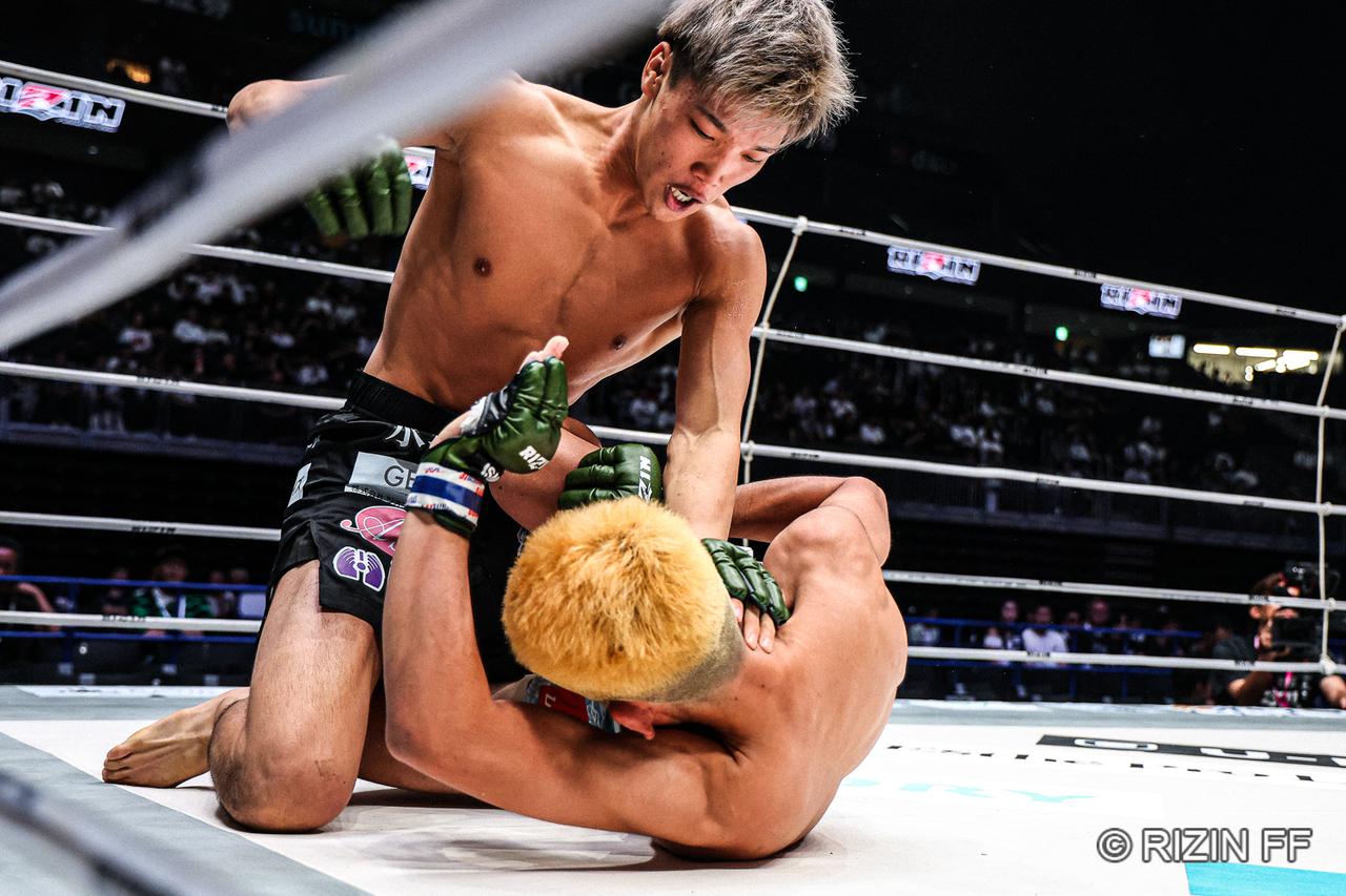 画像2: ROUND 1