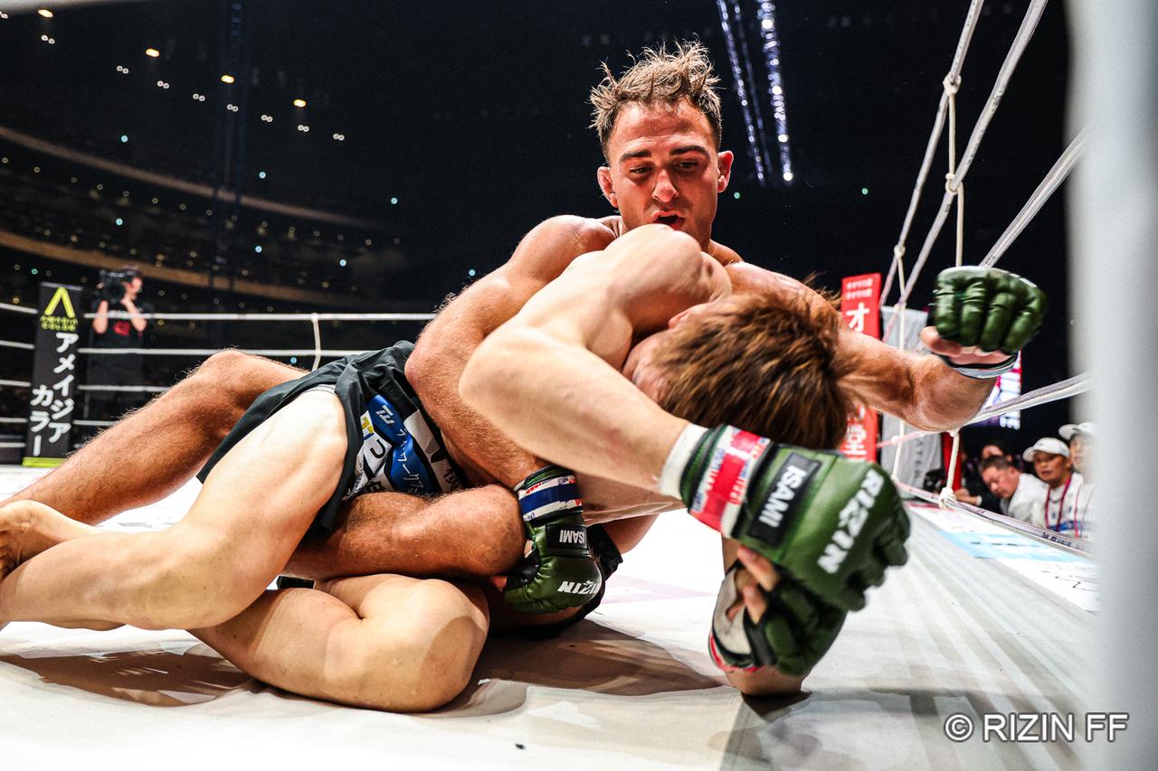 画像: 第12試合 バンタム級タイトルマッチ／井上直樹 vs. ダニー・サバテロ