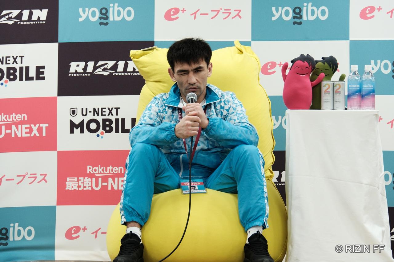 画像2: カルシャガ・ダウトベック「今の時点で私は自分が負けたというような感じがあります」