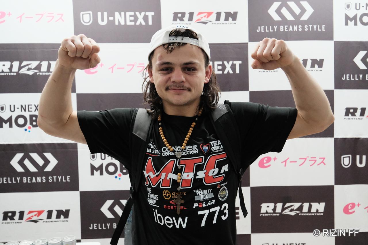 画像1: トニー・ララミー「ようやく日本のファンの前で強い自分を見せられたことがすごく嬉しい」