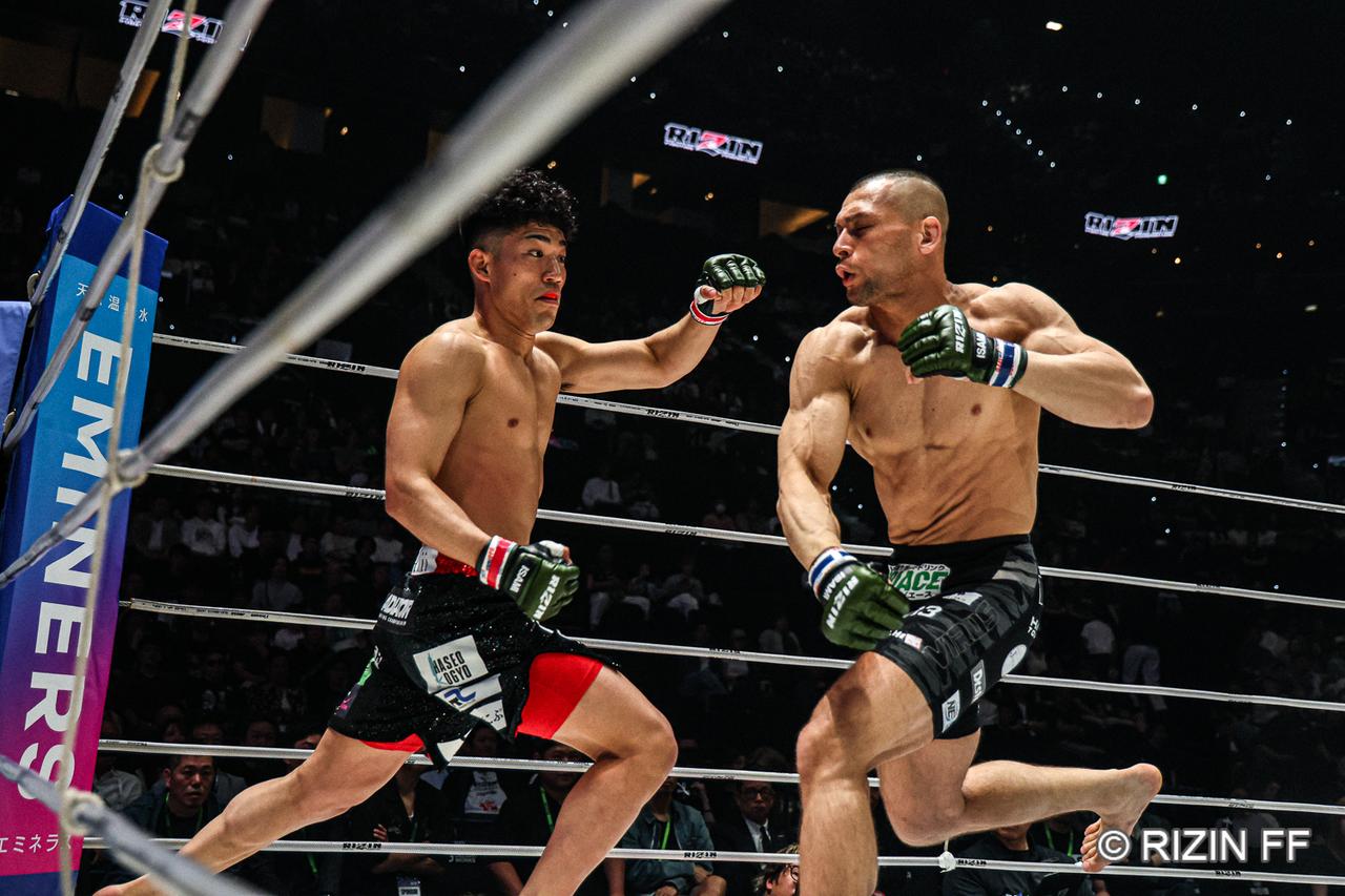 画像3: ROUND 1