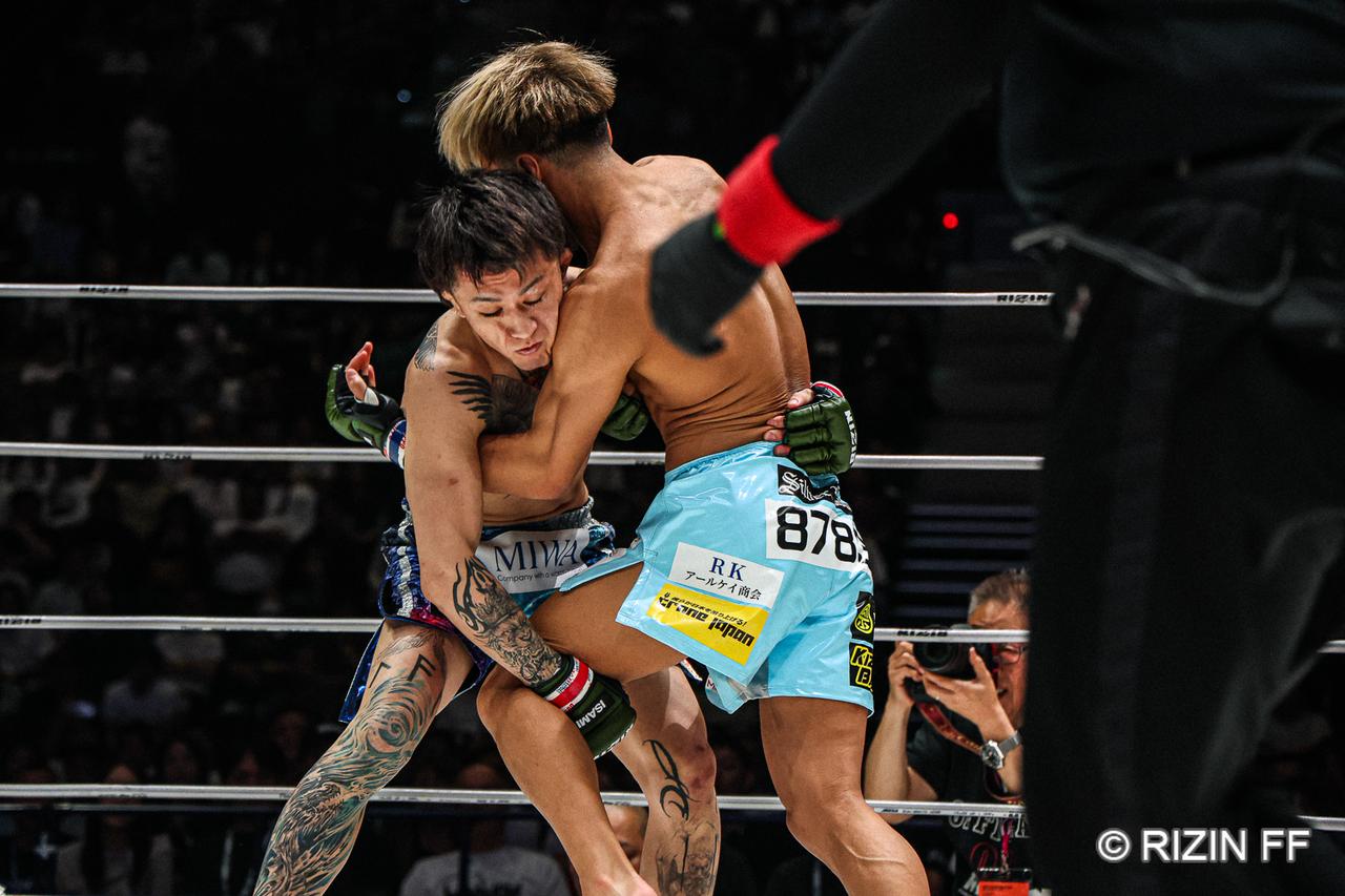 画像3: ROUND 1
