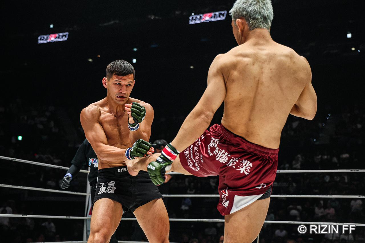 画像4: ROUND 1