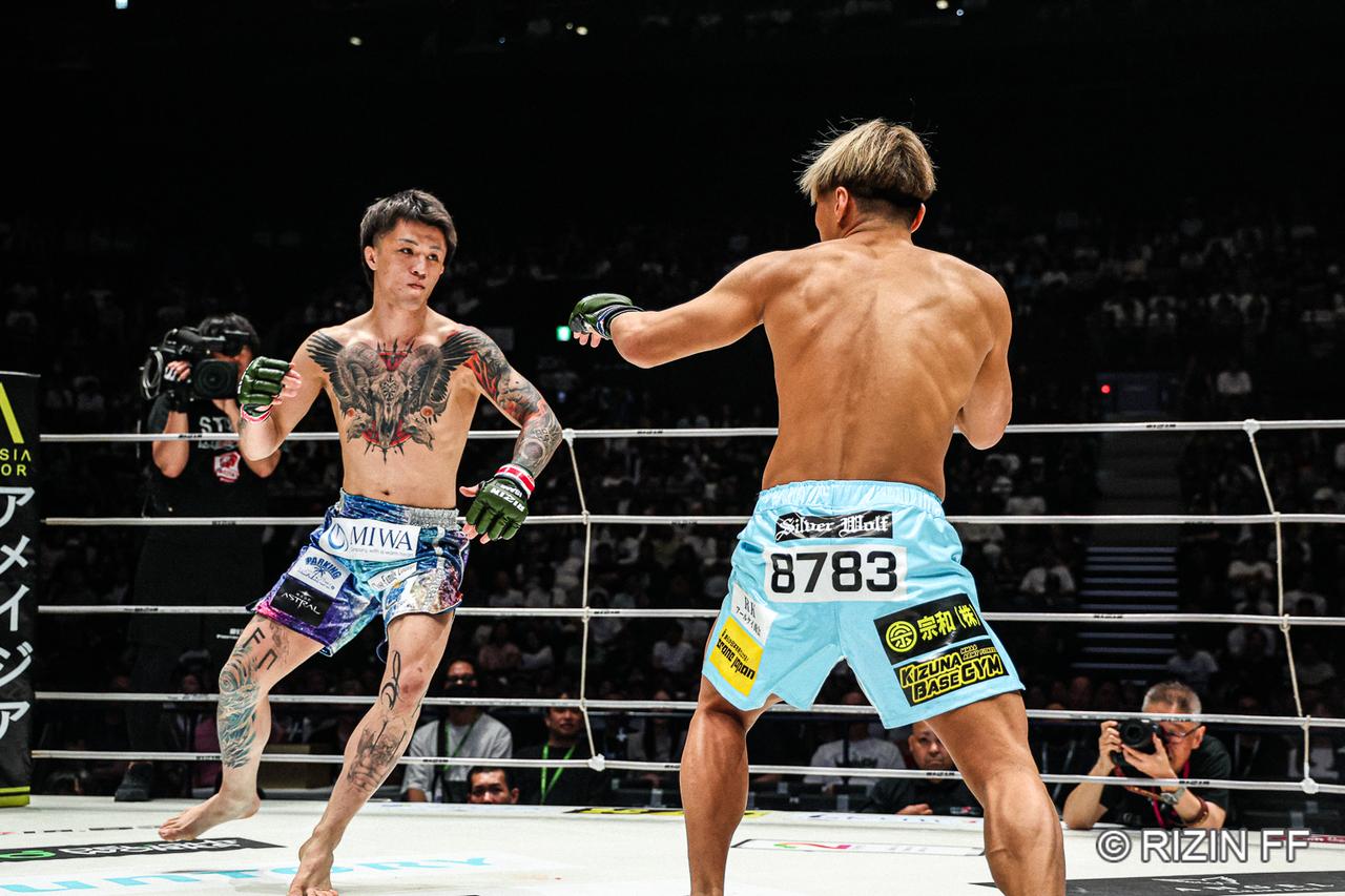 画像2: ROUND 1