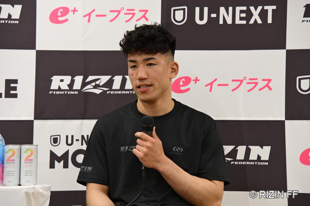 画像: 中川皓貴「脚を閉じたり、段差があるところを歩いたら痛い」