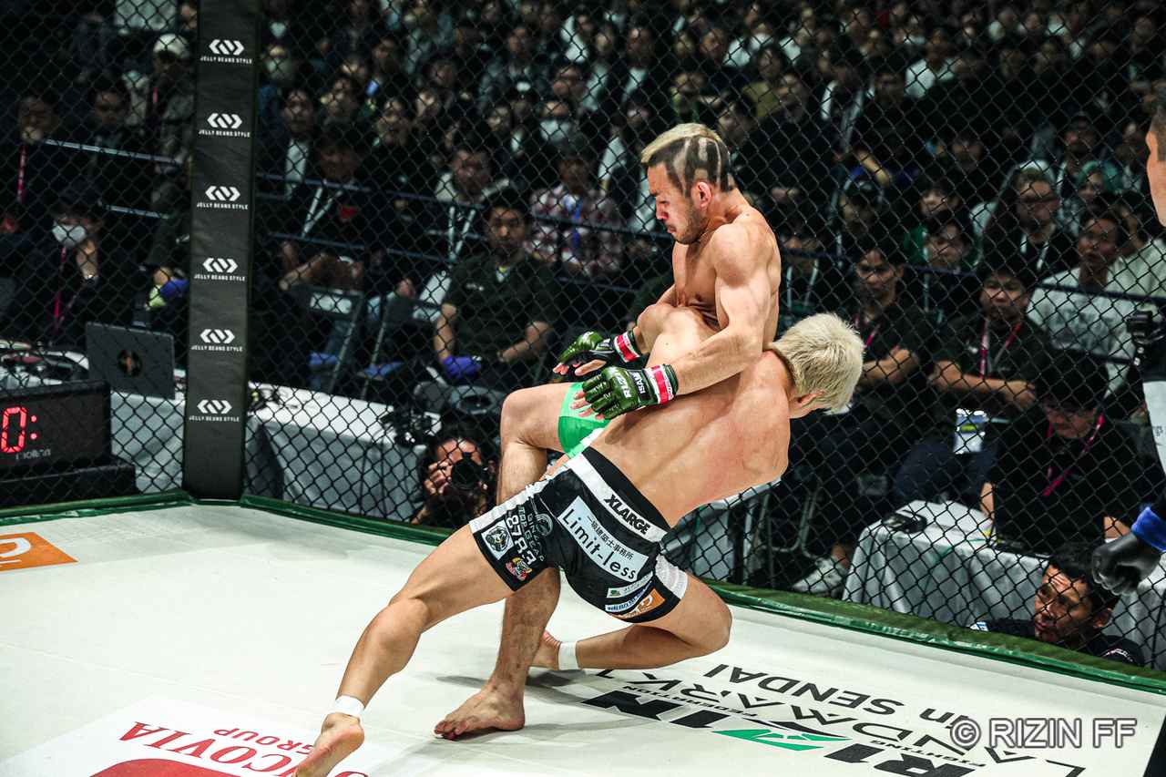 画像1: ROUND 1