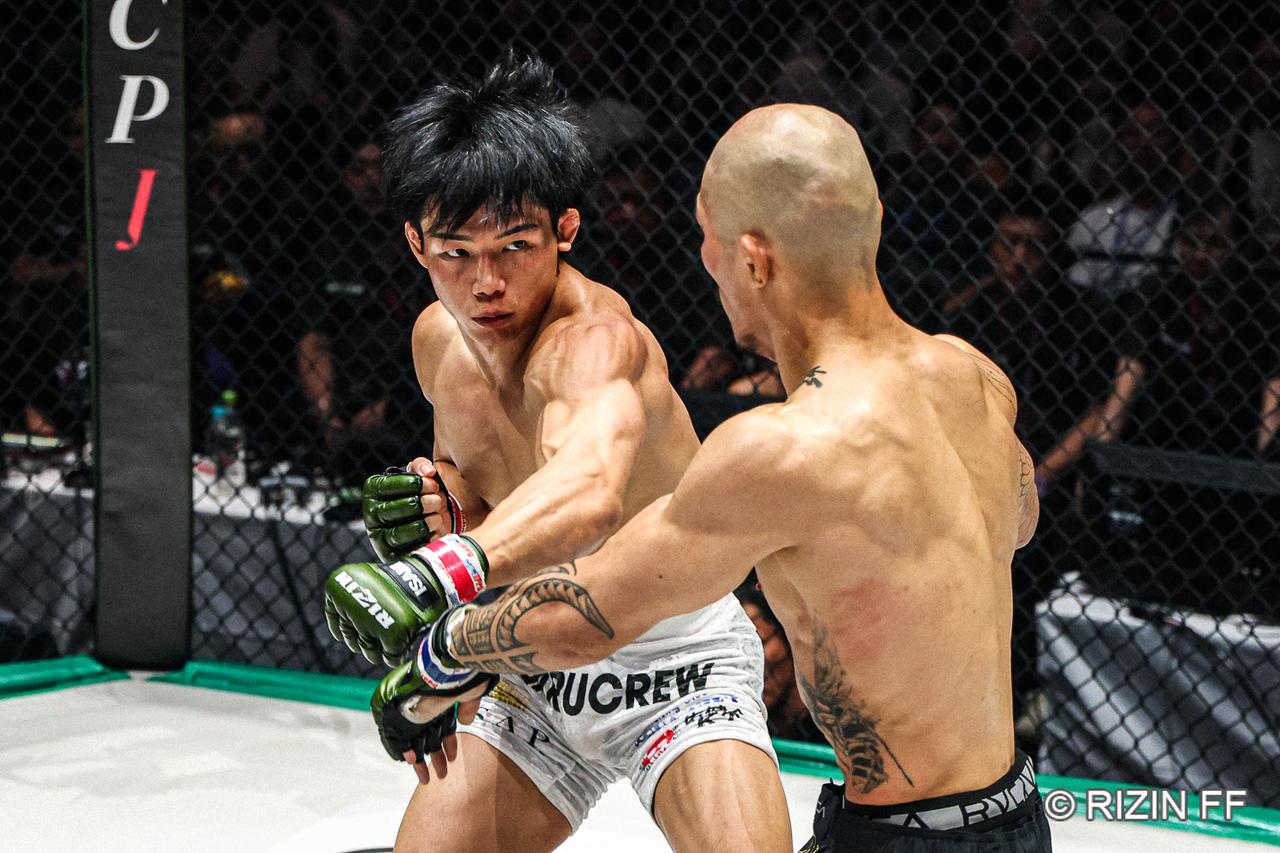 画像6: ROUND 1