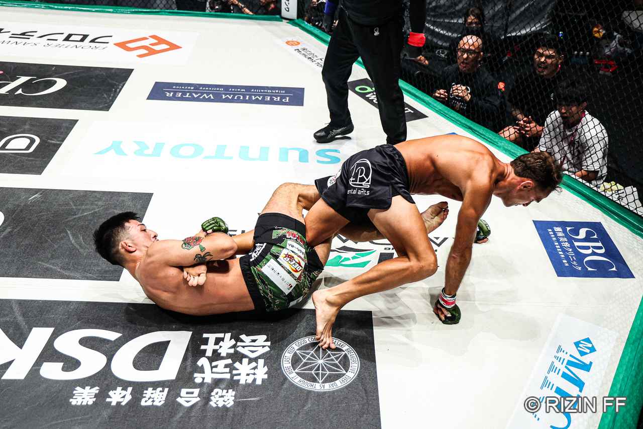 画像2: ROUND 1