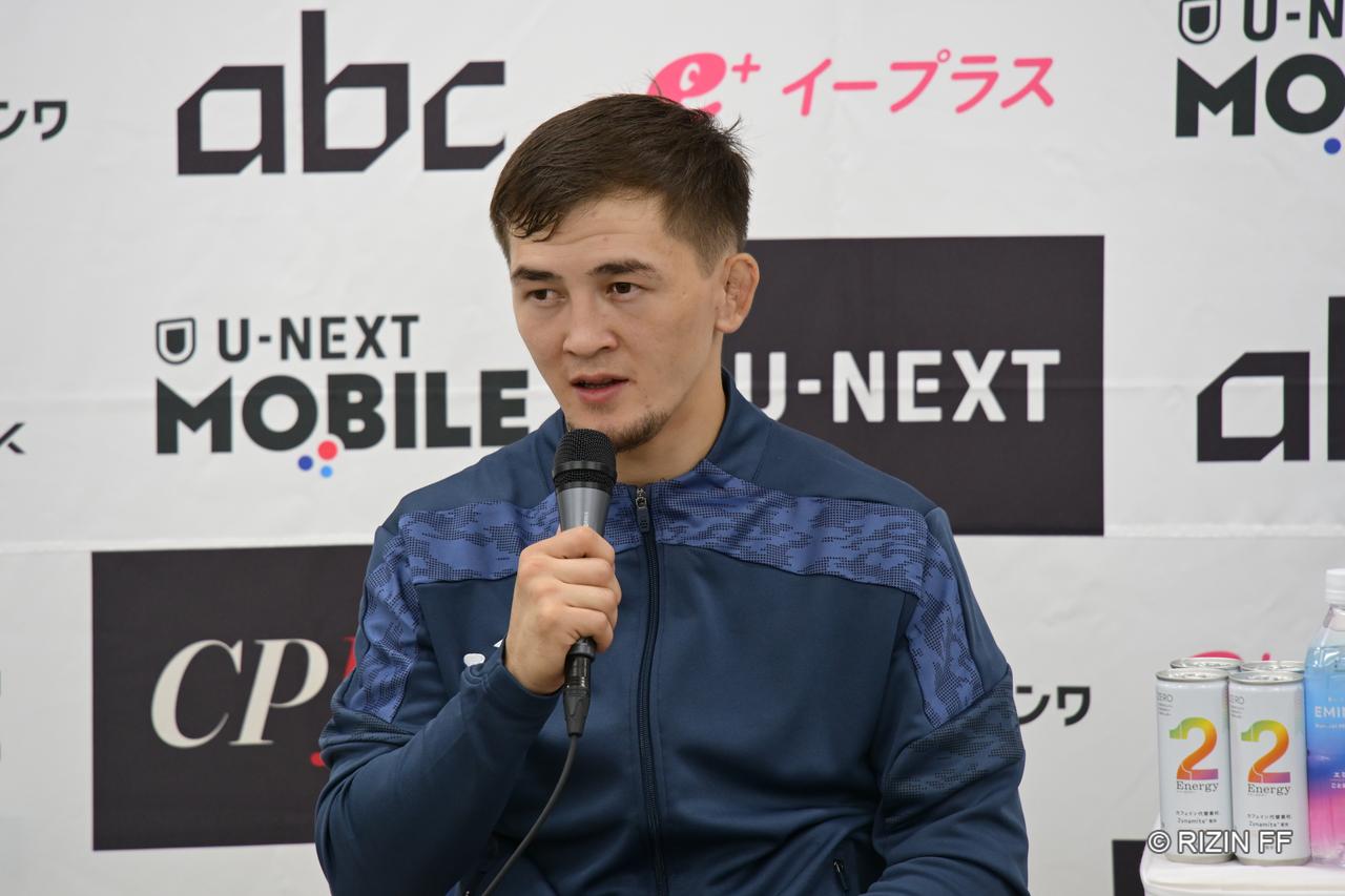 画像1: イリスベク・ティレノフ「1時間休憩すれば、今日にもチャンピオンと戦える」