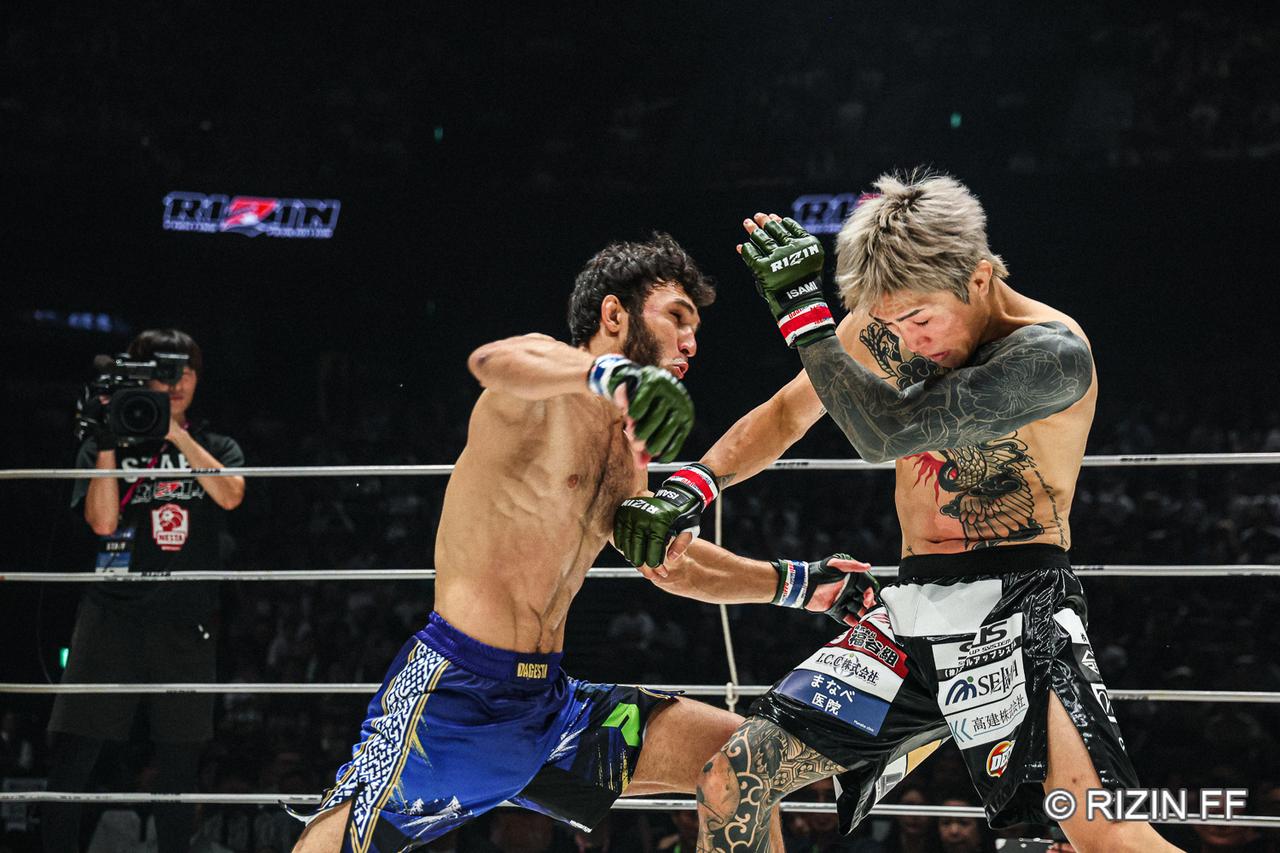 画像1: ROUND 1