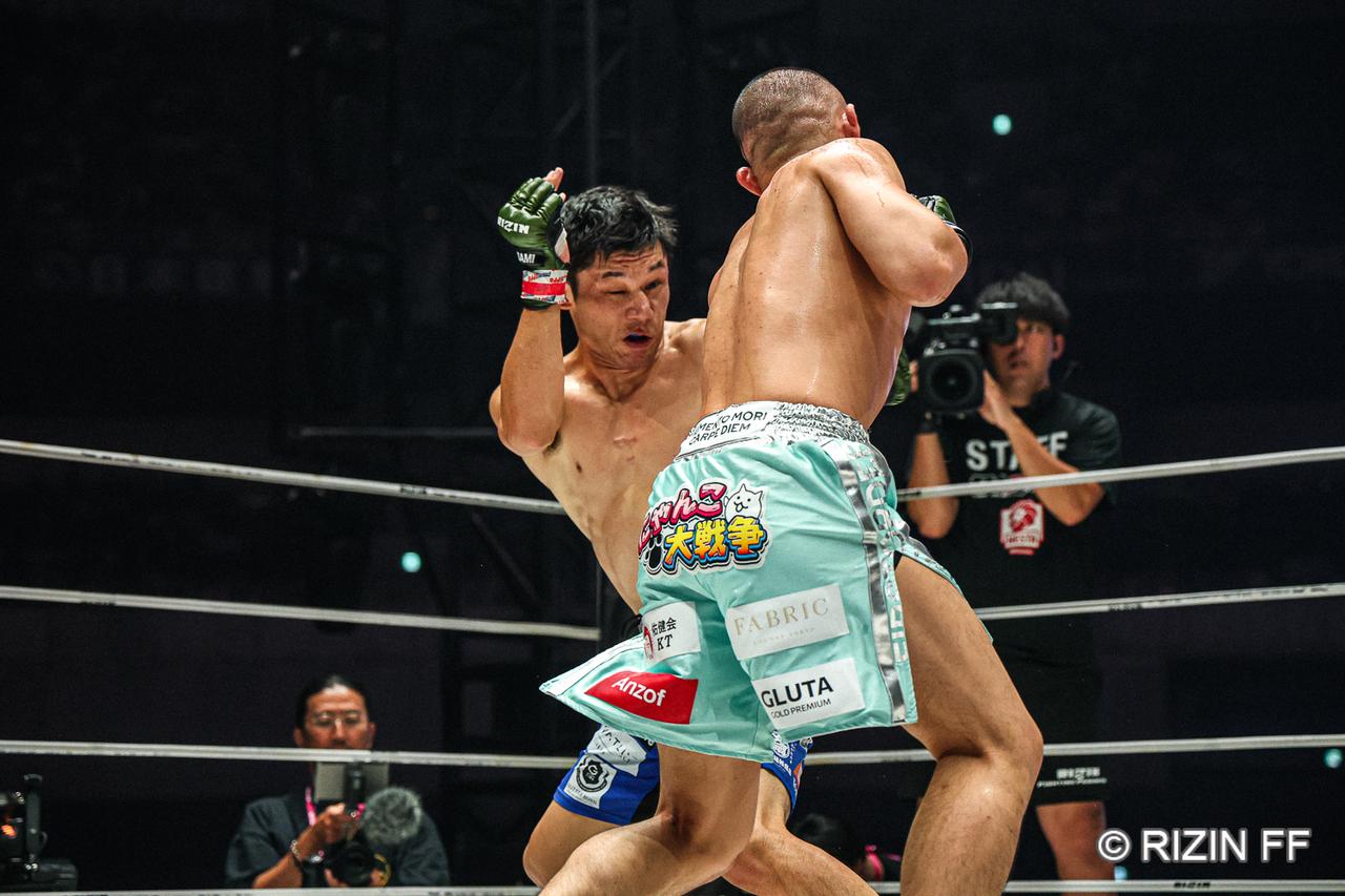 画像2: ROUND 3
