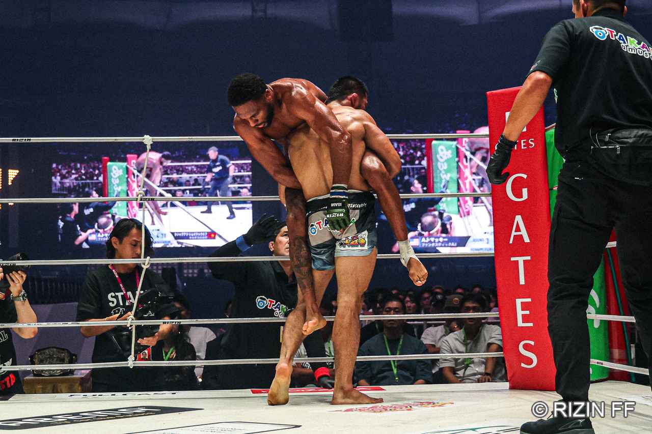 画像3: ROUND 3