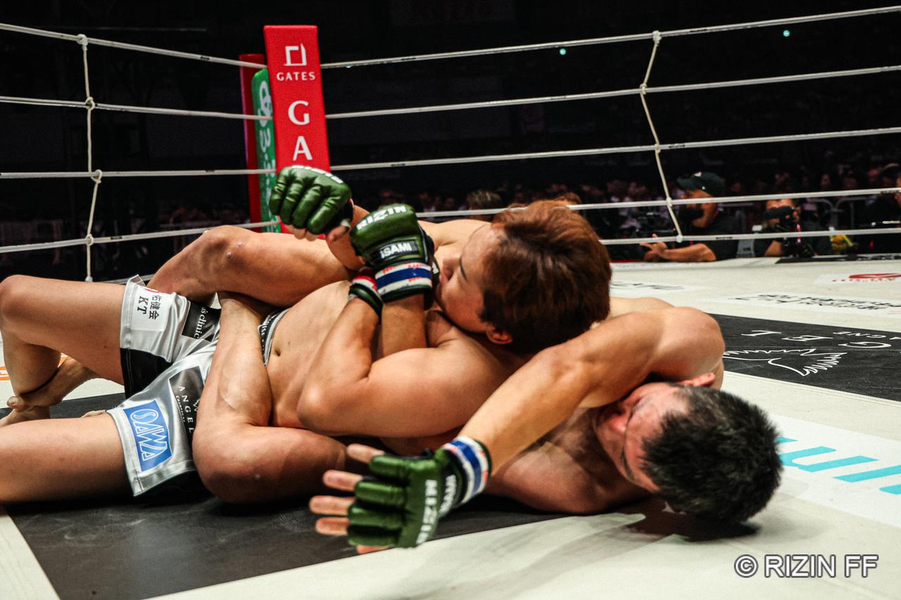 画像8: ROUND 1