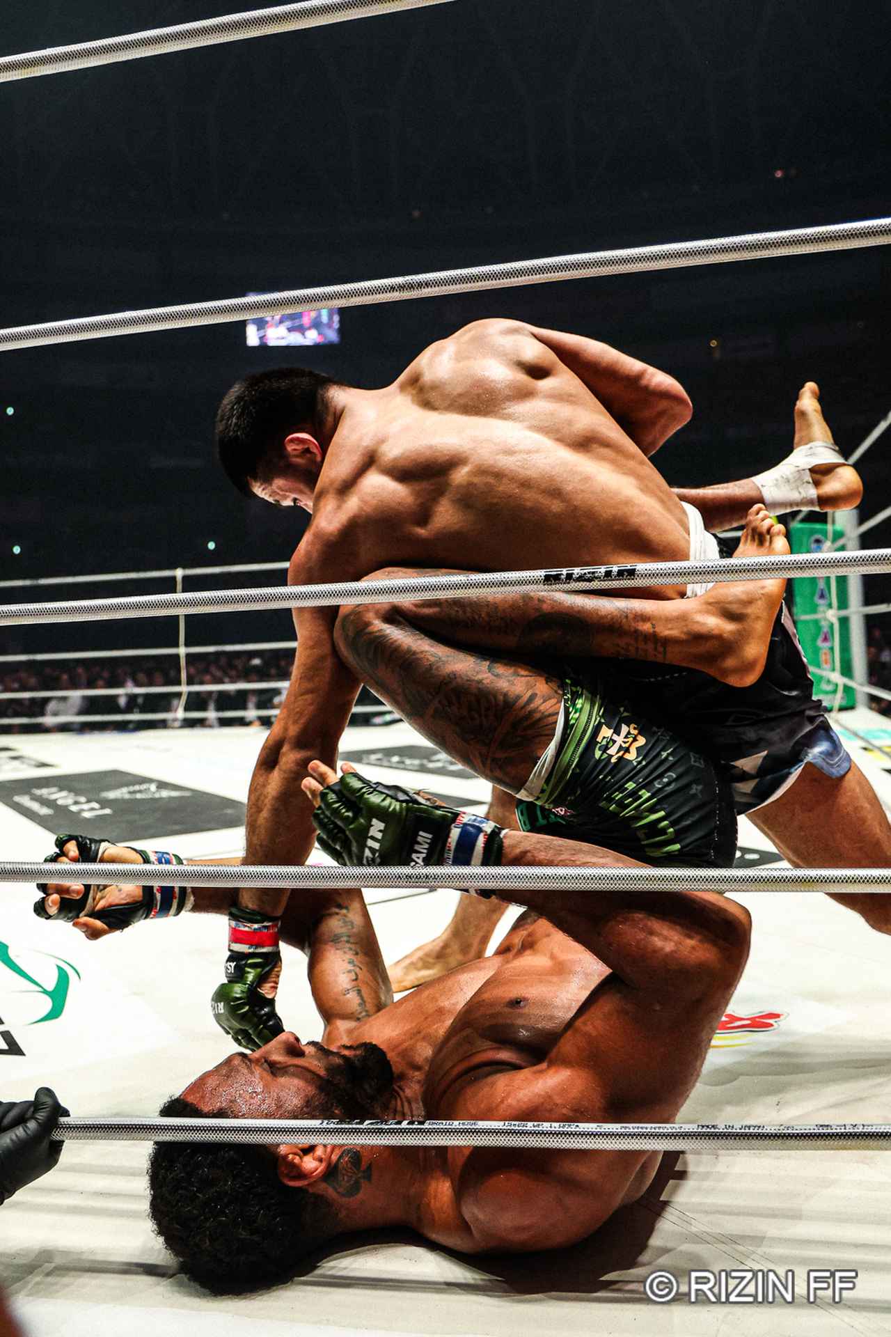画像3: ROUND 2