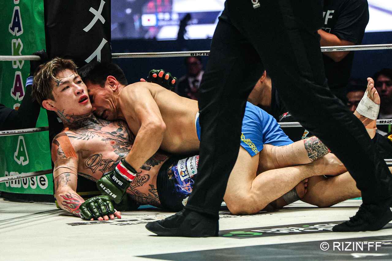 画像3: ROUND 1