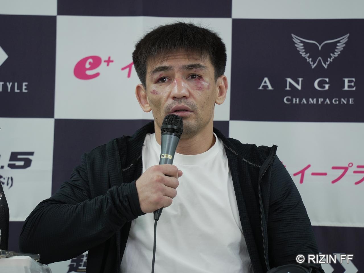 画像3: カルシャガ・ダウトベック「自分が負けたとは思っていません」