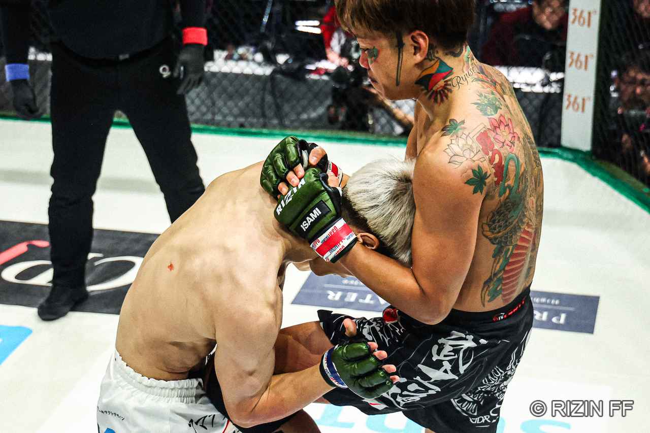 画像11: ROUND 1