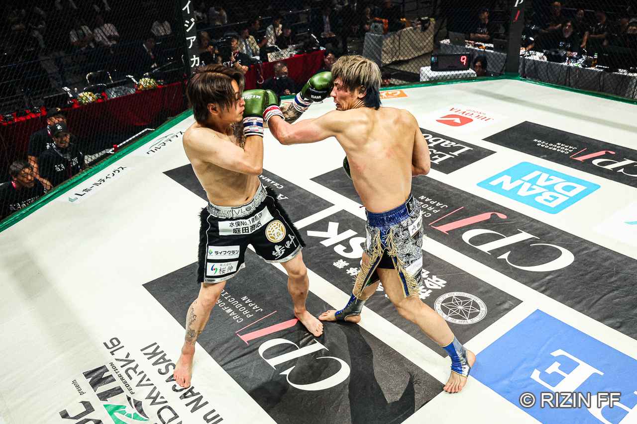 画像2: ROUND 2