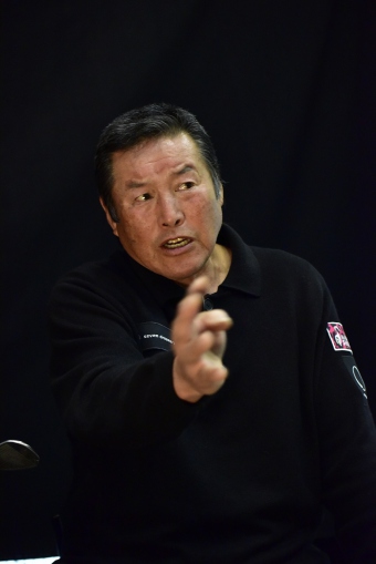 画像1: ジャンボ尾崎とセブンドリーマーズが契約「飛ばしの夢を語る」