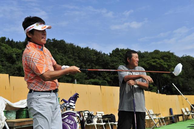 画像: ジャンボから直道へ・・・