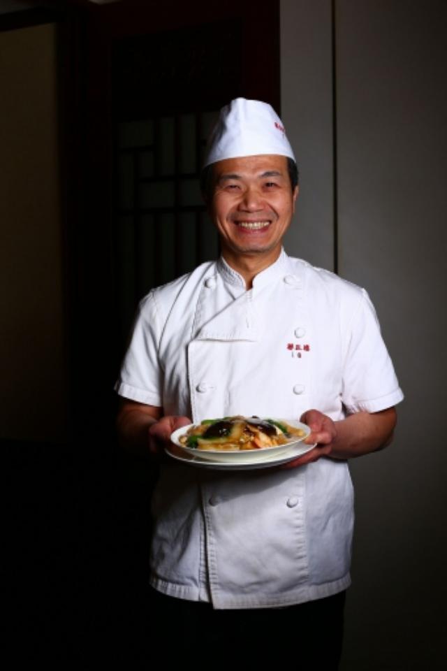 画像: 華正樓さんは北京料理らしく、乾燥食材の香りが特徴。