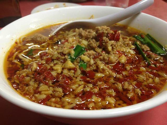画像6: これぞ名古屋めしの真髄!
豊橋カレーうどん