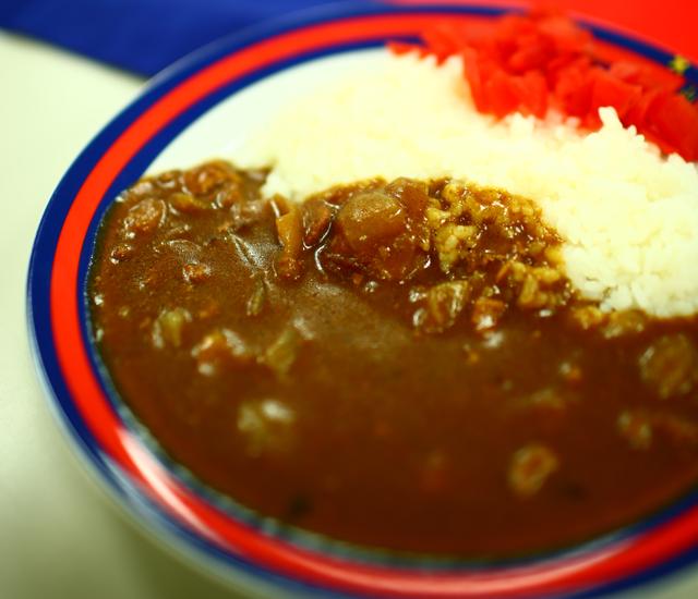 画像1: 『陸の王者はカレーの王者!?』