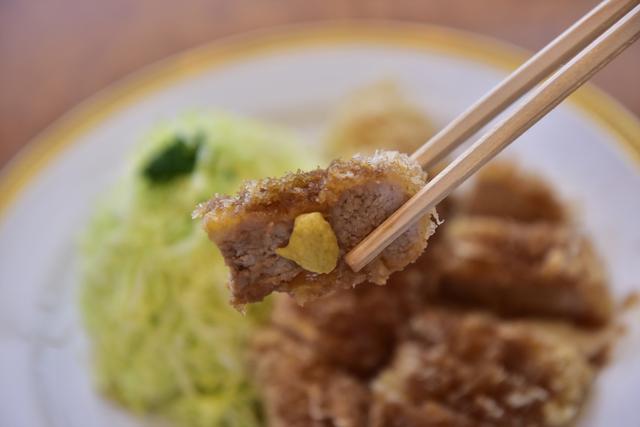 画像6: ロースカツの常識を覆す!
上野「ぽん多本家」のカツレツ