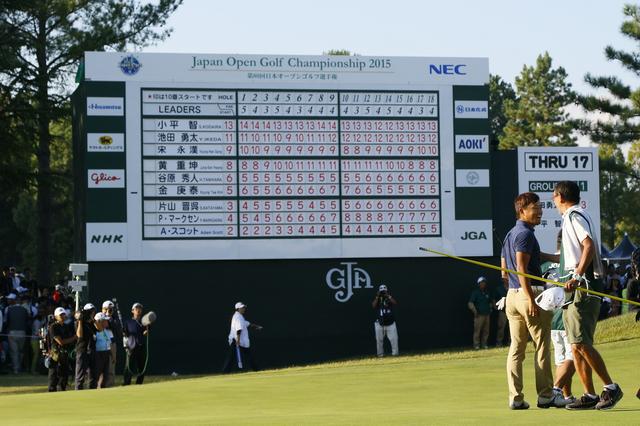 画像: 昨年、池田勇太とのデッドヒートを制し、日本オープン優勝を果たした小平智