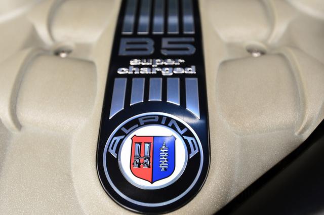 画像: キャディバッグがラクラク積めるぞ。BMWアルピナ【ゴルフ×車】