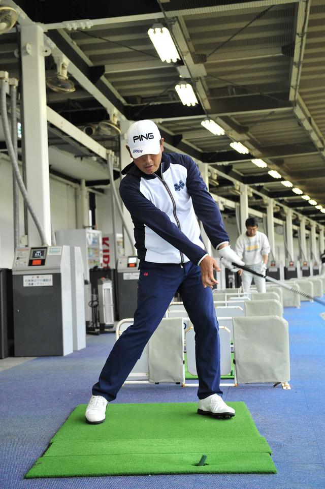 画像17: リッキー・ファウラーのココが凄い!PGAツアー スウィング超解説⑤