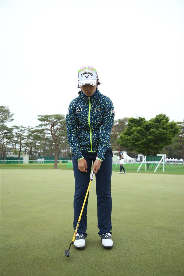 画像3: パターは柔らかシャフトで打ち急ぎ防止! カーボンシャフトがツアーで流行るワケ