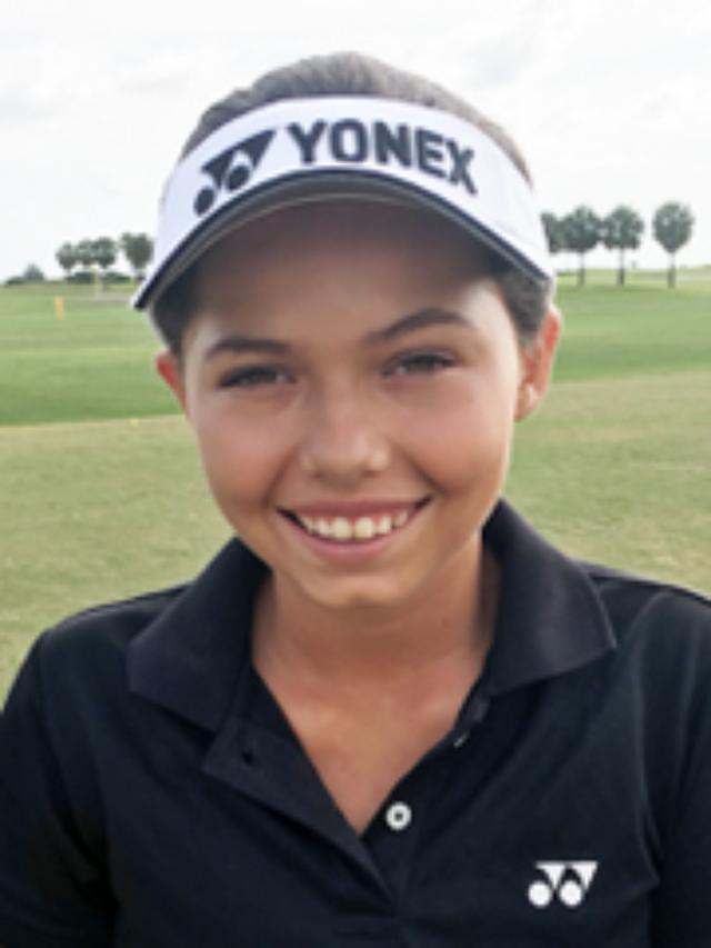 画像: アレクサ・パノ選手 www.yonex.co.jp