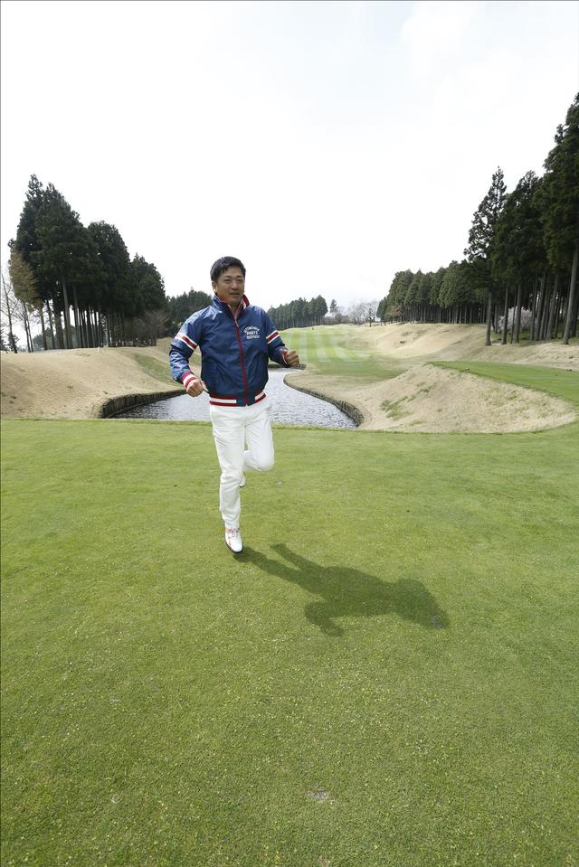 画像1: パットはリズムで打とう
ロングパットは
優雅にワルツ