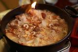 画像2: 博多の最深部で見つけた「もつのすき焼き」