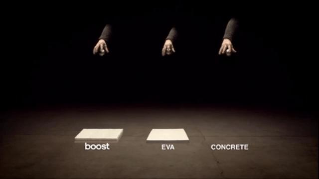 画像: この反発性はすごい! www.youtube.com
