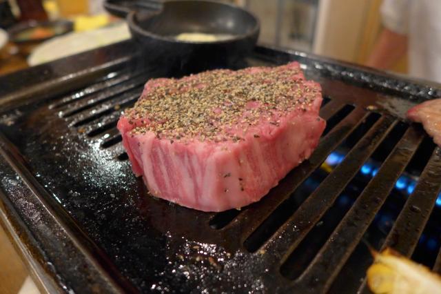 画像: みんなの憧れ肉の塊