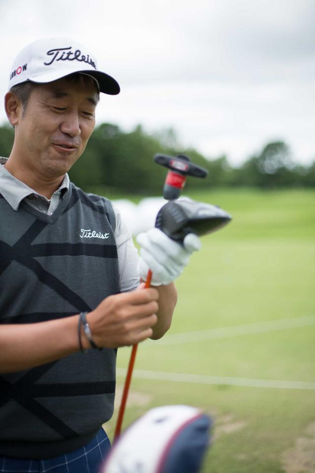 画像: 新しいドライバーを手にしてなんだか嬉しそう(*^^)v