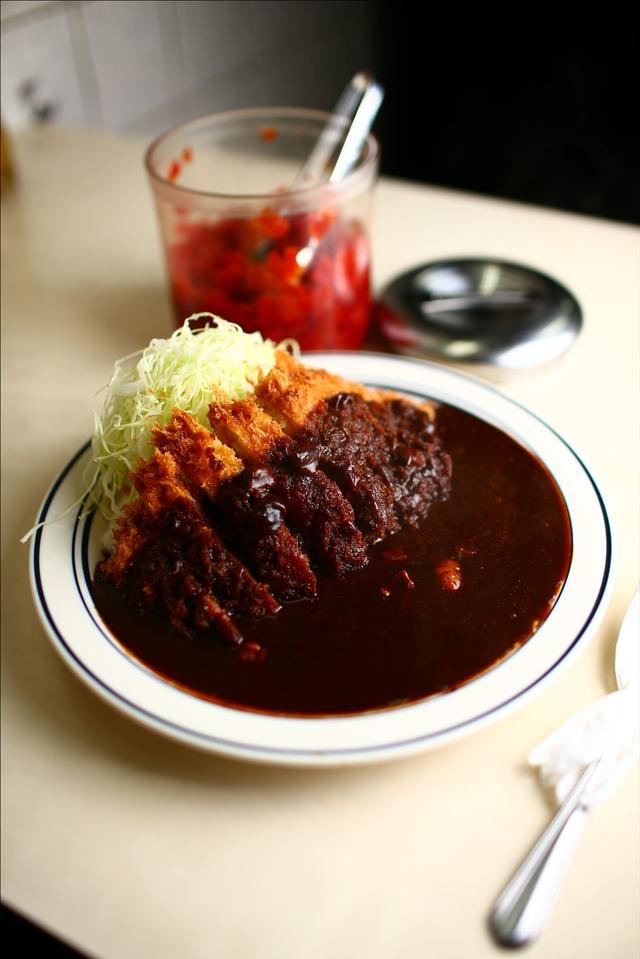 画像4: 【動画】今日はじめて「キッチン南海」でカツカレー食べたんですけど…