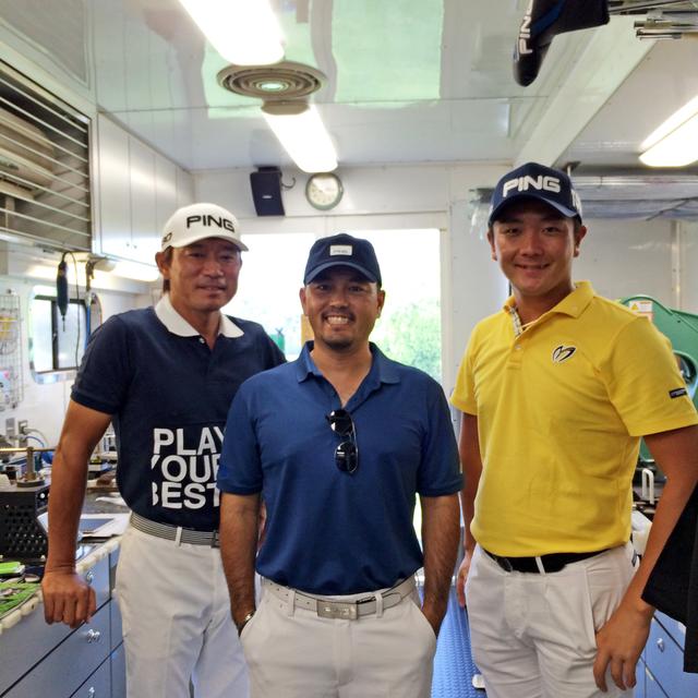 画像: 真ん中がウィル・ヤナギサワさん。スタンフォード大出身でアジアンツアーやチャレンジツアーの参戦経験を持つ
