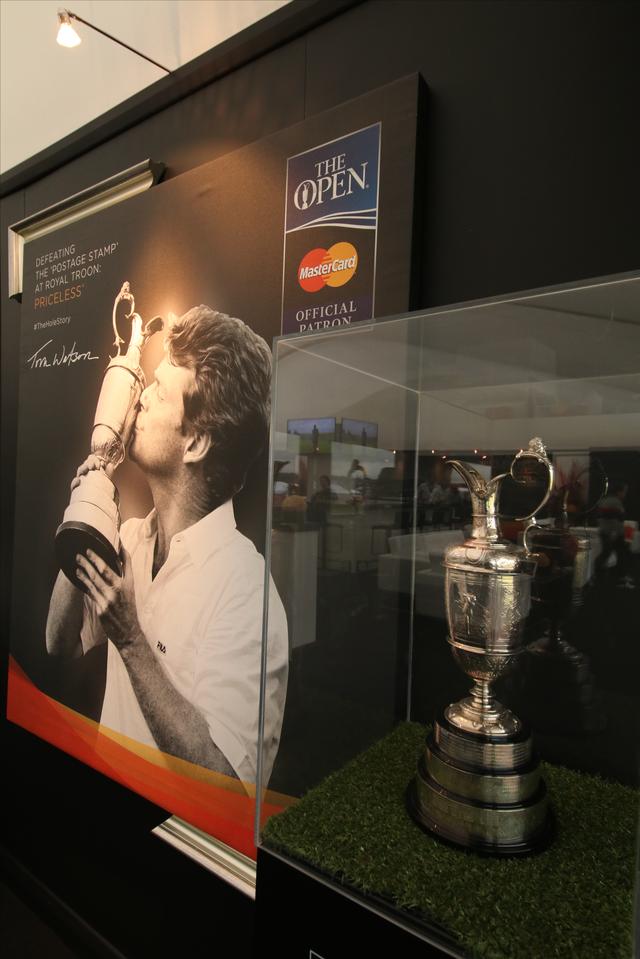 画像: マスターカード・パビリオンで優雅に観戦