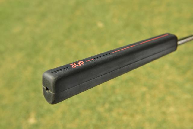 画像1: 全英オープンを制したパターグリップは”異形の山型”