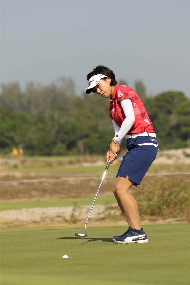 画像4: 【リオ五輪女子ゴルフ速報】大山も野村もメダル圏内!(^^)!丸山コーチの教えが効いた⁉︎